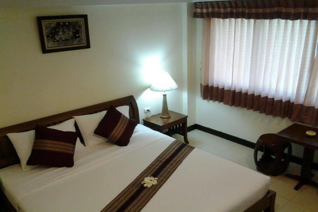 Ariya Inn Chiangrai Чианг Рай Екстериор снимка